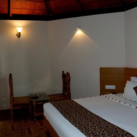 Ack Palacce Inn Yercaud Luaran gambar